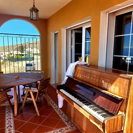 Casa Ocean View * Los Menores